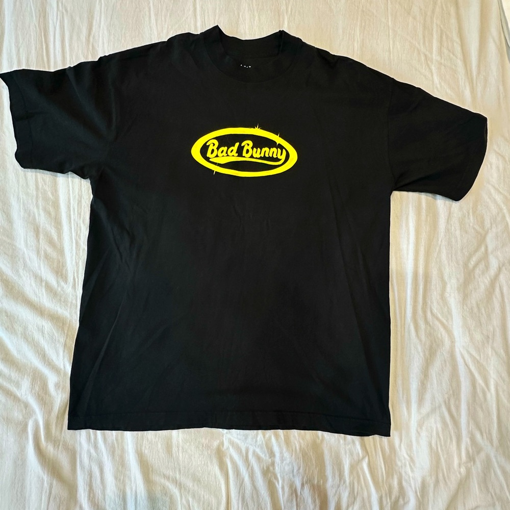 Bad Bunny Merch - T-shirt
